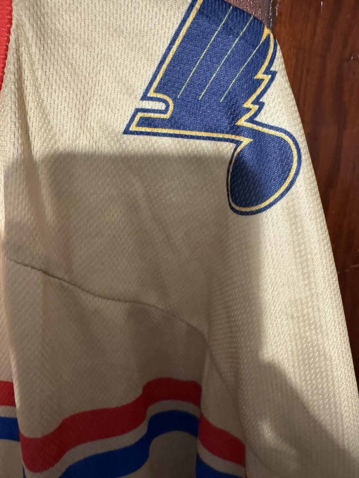 Springfield Thunderbirds Jersey Off-White Men's Size L