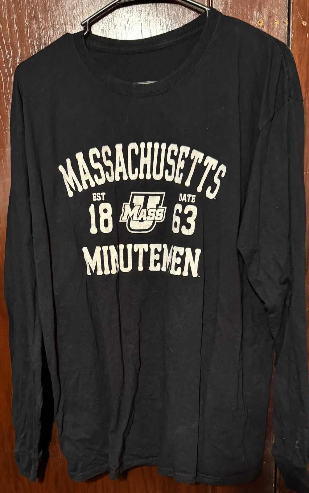 UMass Minutemen Long Sleeve Logo T-shirt Men's L (?) Black