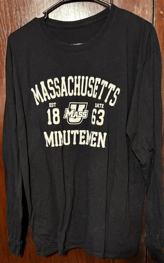 UMass Minutemen Long Sleeve Logo T-shirt Men's L (?) Black