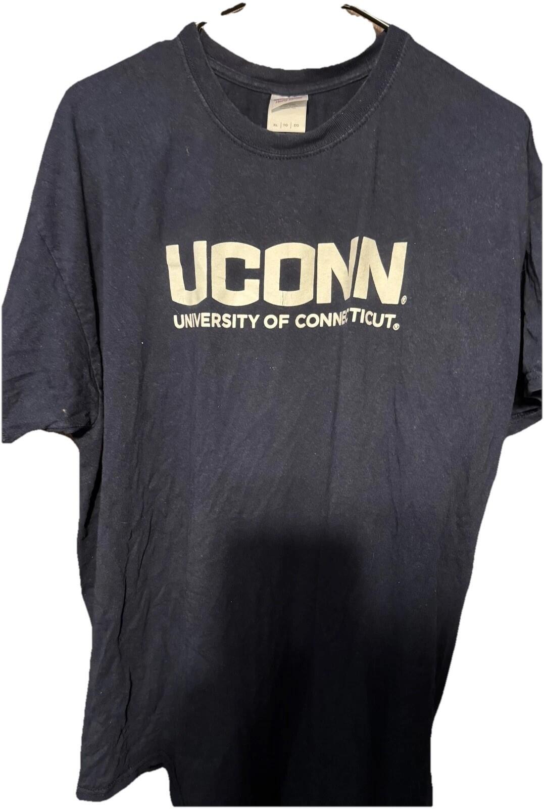 UConn Huskies Short Sleeve Tee Men's XL Blue