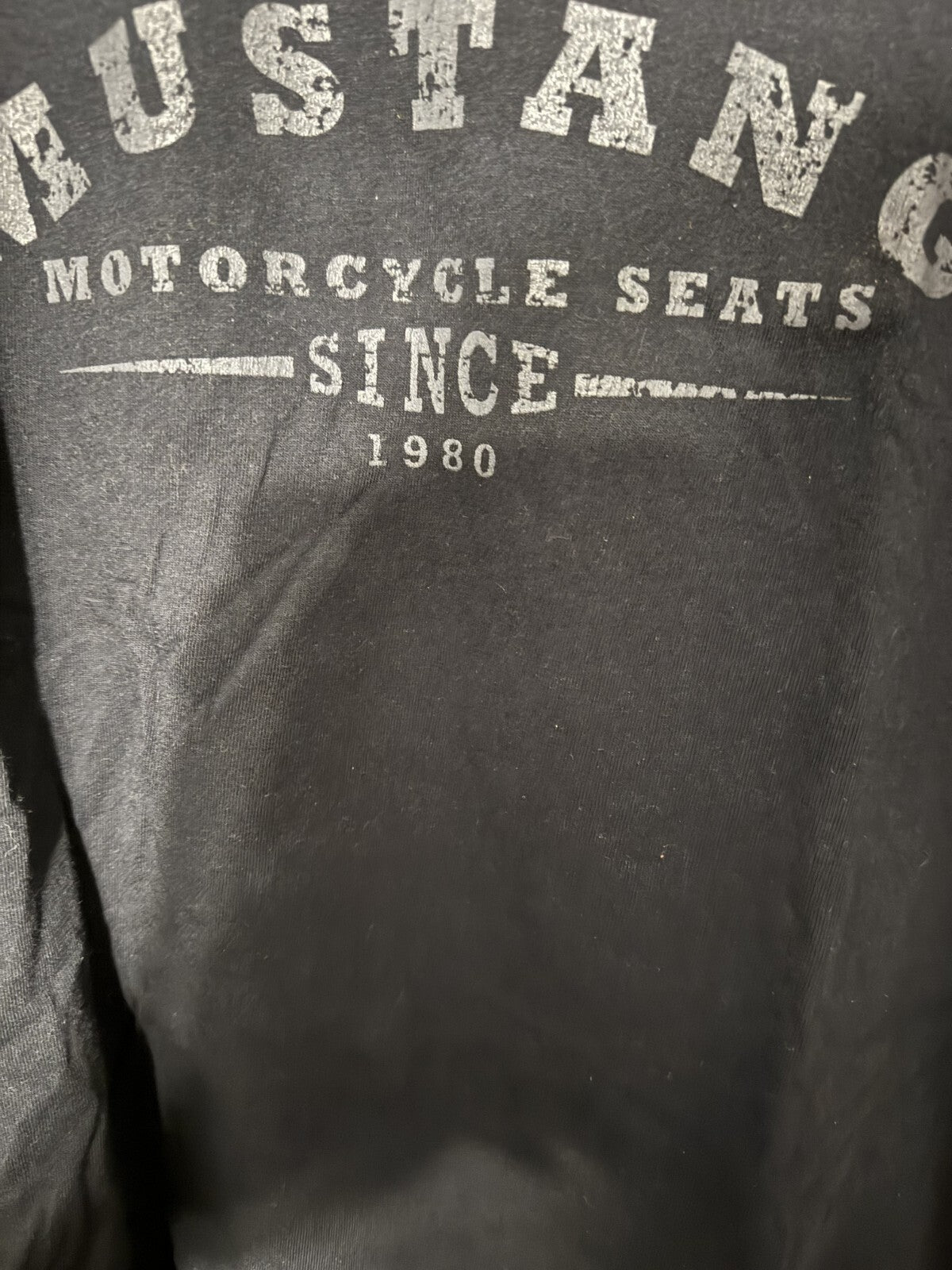Mustang Motorcycle Seats Vintage T Shirt Men's Sz XL Black