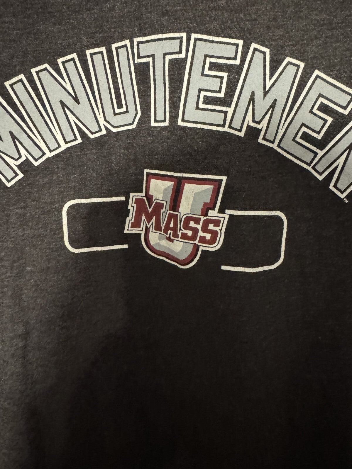UMass Minutemen Short Sleeve J. America T-shirt Men's L Gray