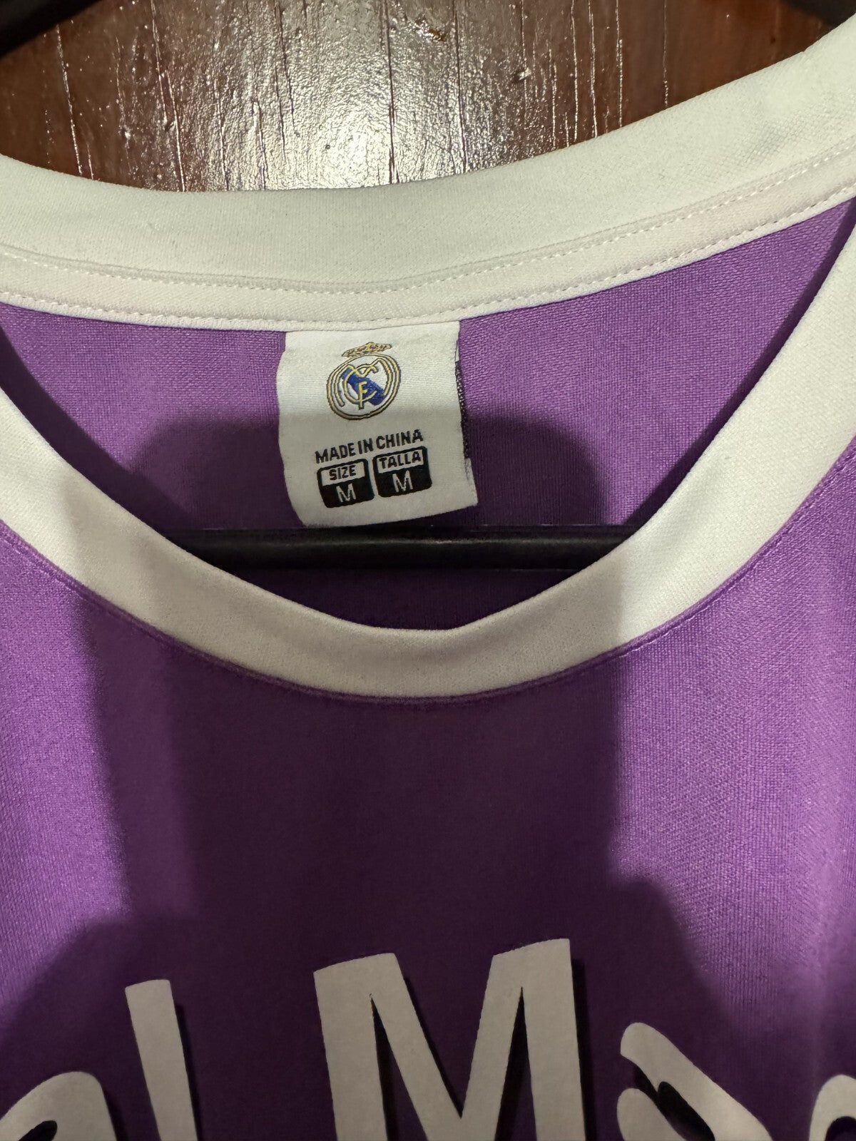 Real Madrid Soccer jersey Men's Size M Purple