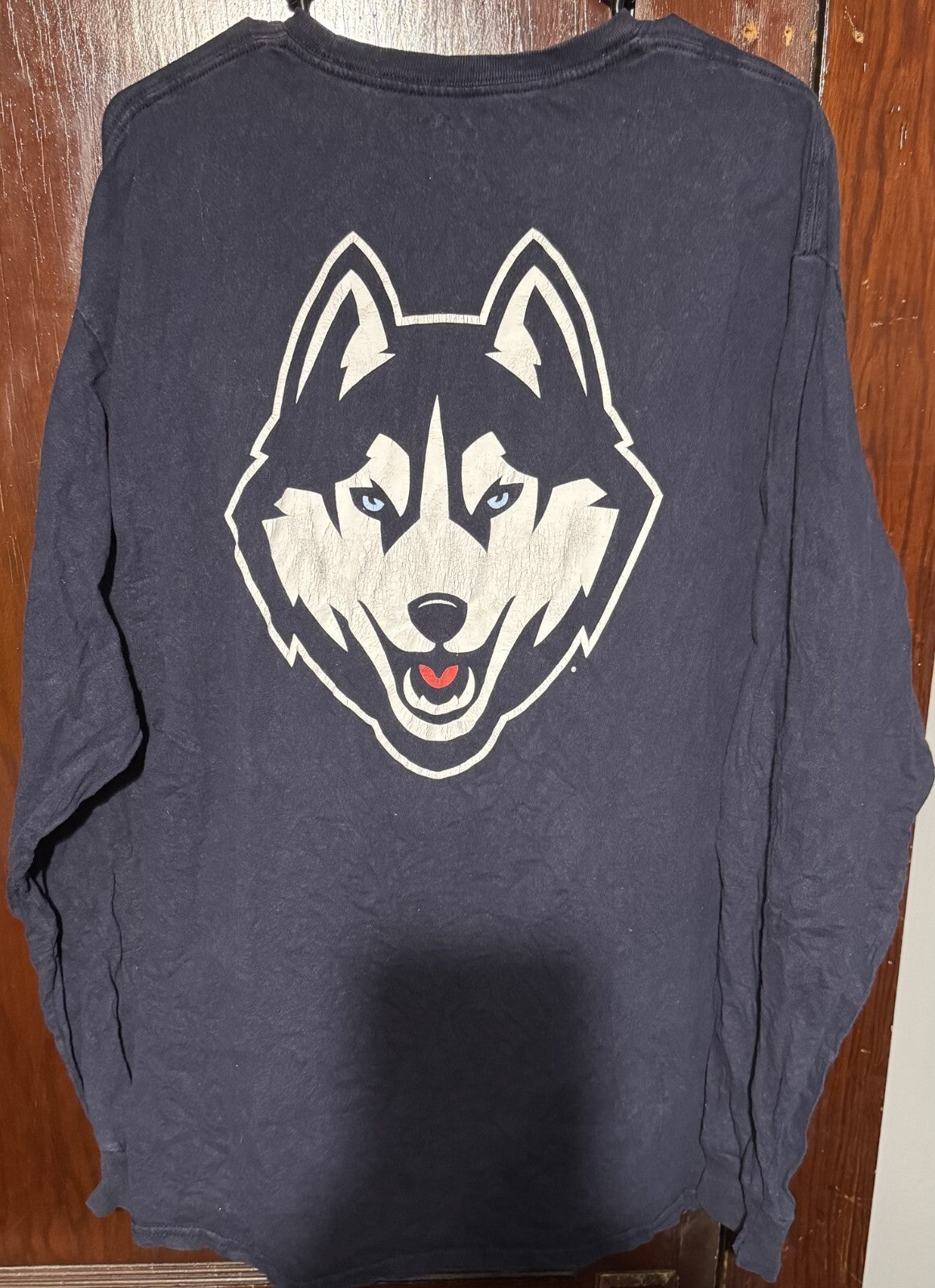 UConn Huskies Champion Long Sleeve Tee Men's XL Blue