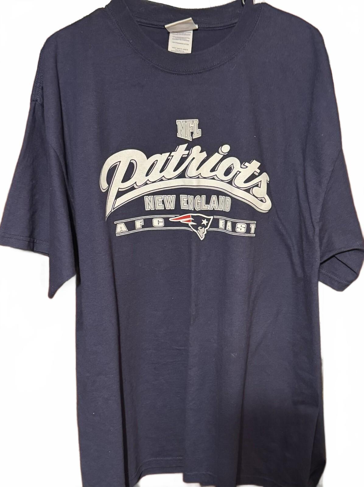 New England Patriots T-Shirt Men XL Blue New Without Tags