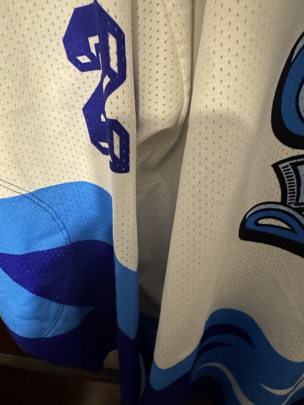 Moscow Dynamo Vintage Russian hockey #24 jersey White men Size 52