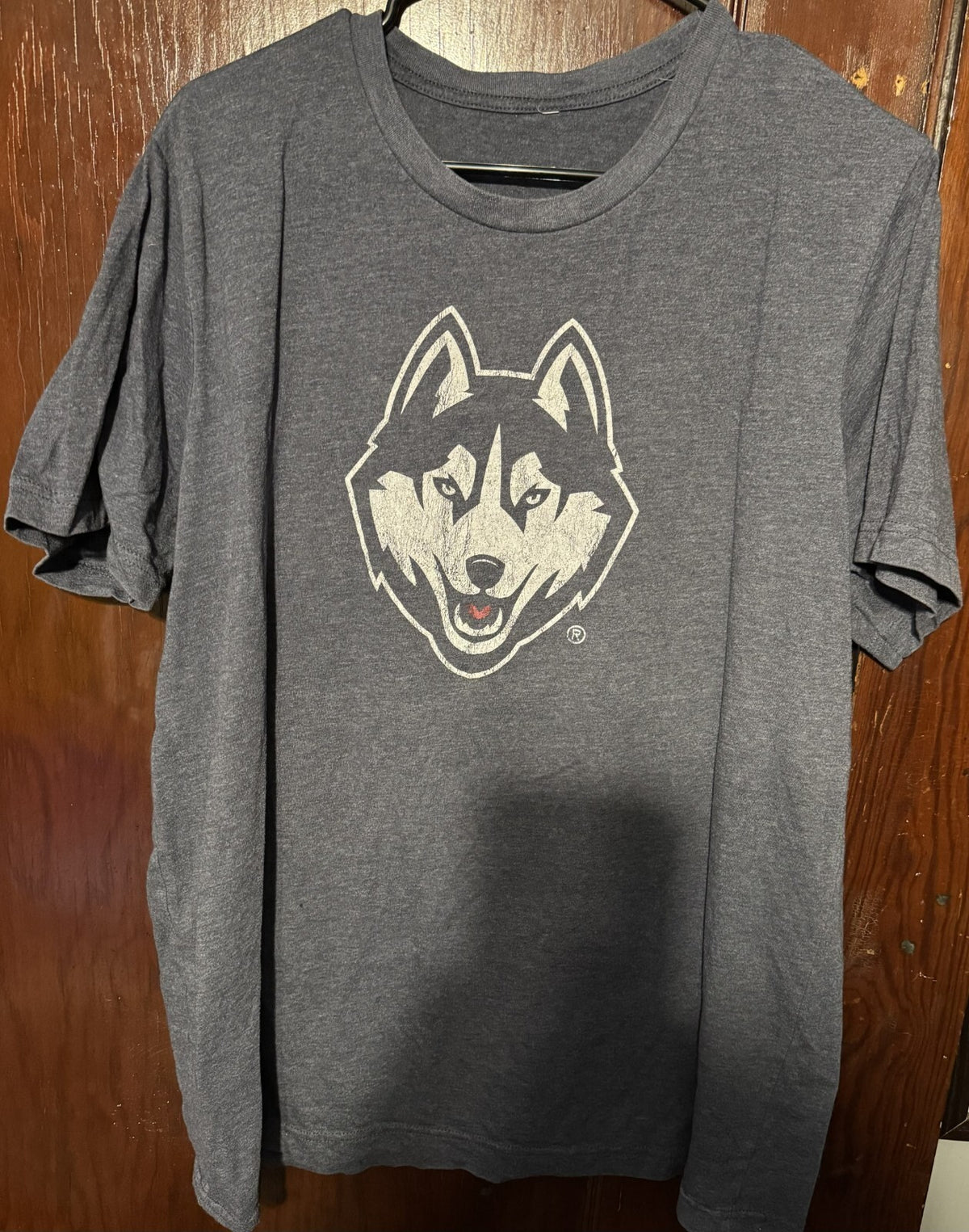 UConn Huskies Short Sleeve Tee Men's XL (?) Blue