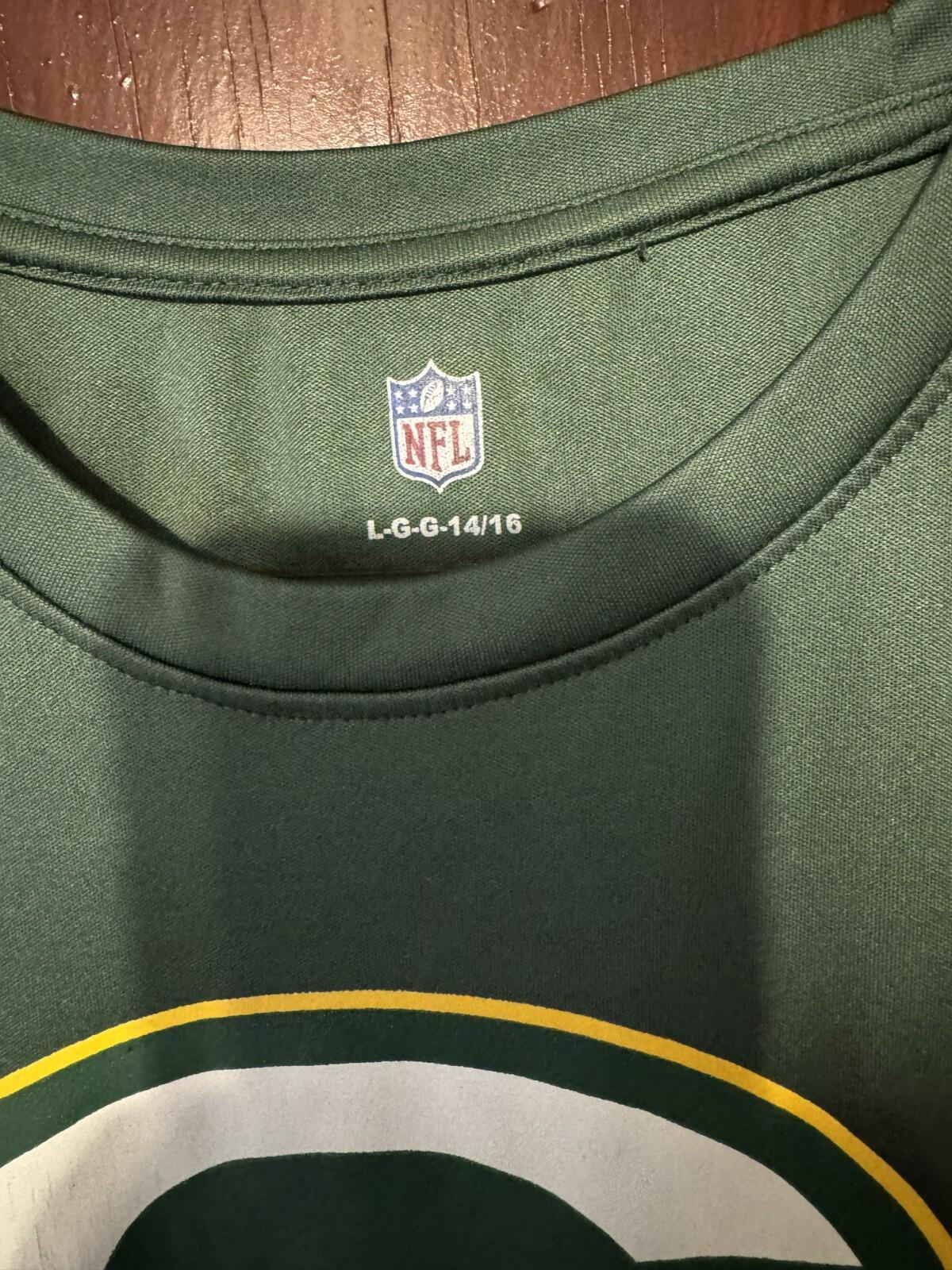 Green Bay Packers t-shirt Kid's Size L Green