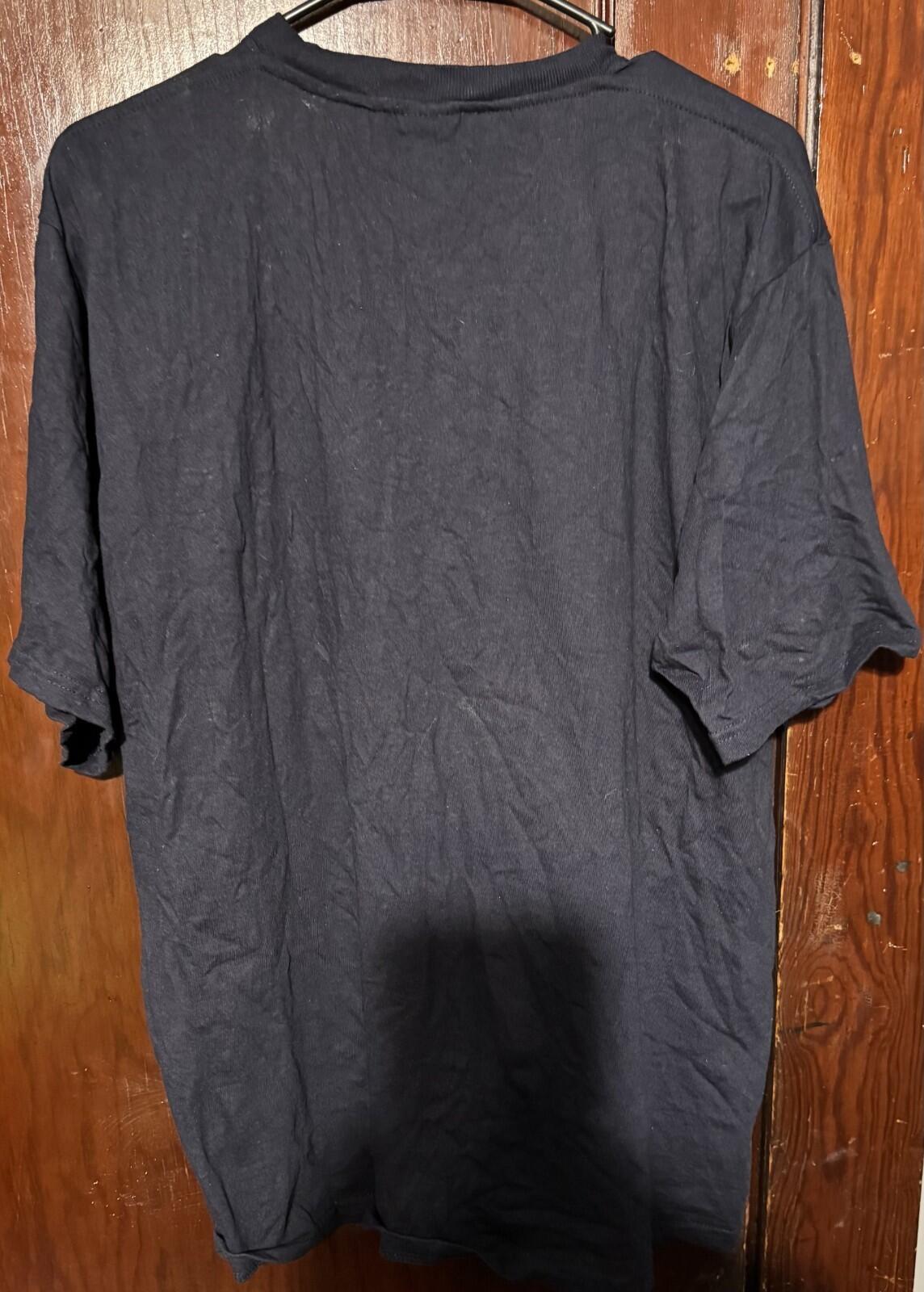 UConn Huskies S/S Tee Men's L Blue