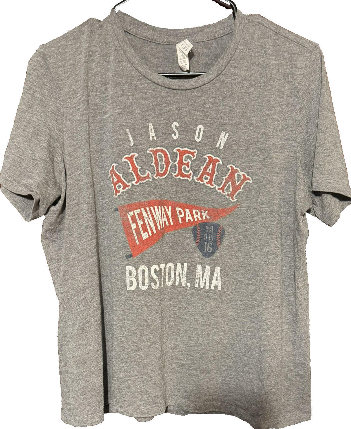 Jason Aldean Fenway Park Concert t-shirt Gray Women's size L