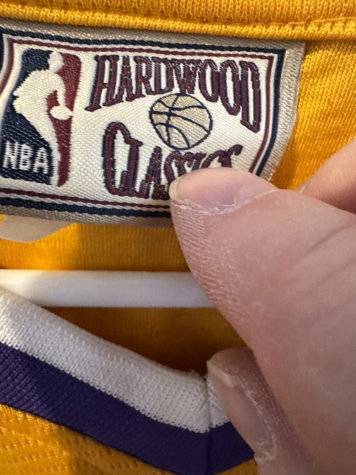 Los Angeles LA Lakers Majestic Shooting Shirt Men 2XL Yellow