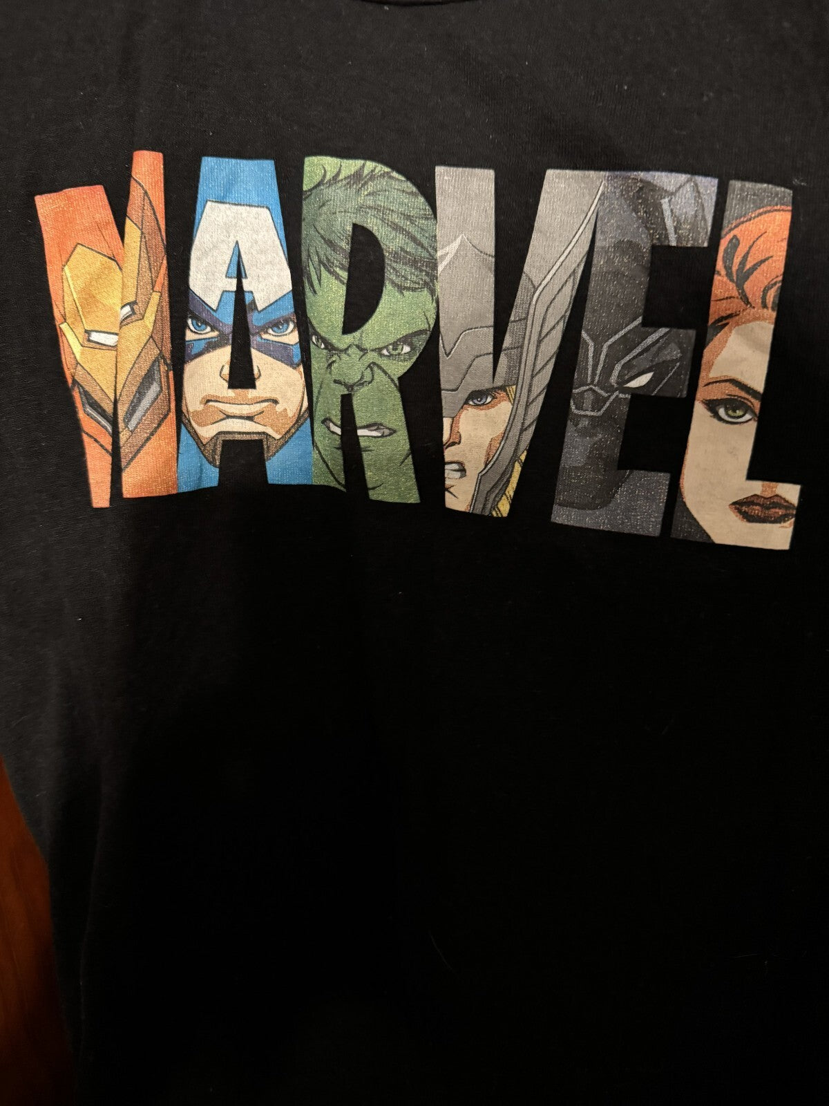 Marvel Avengers Tee Short Sleeve shirt Kid's Size Large Black