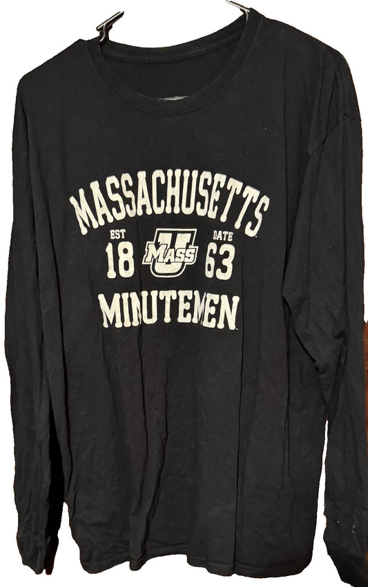 UMass Minutemen Long Sleeve Logo T-shirt Men's L (?) Black