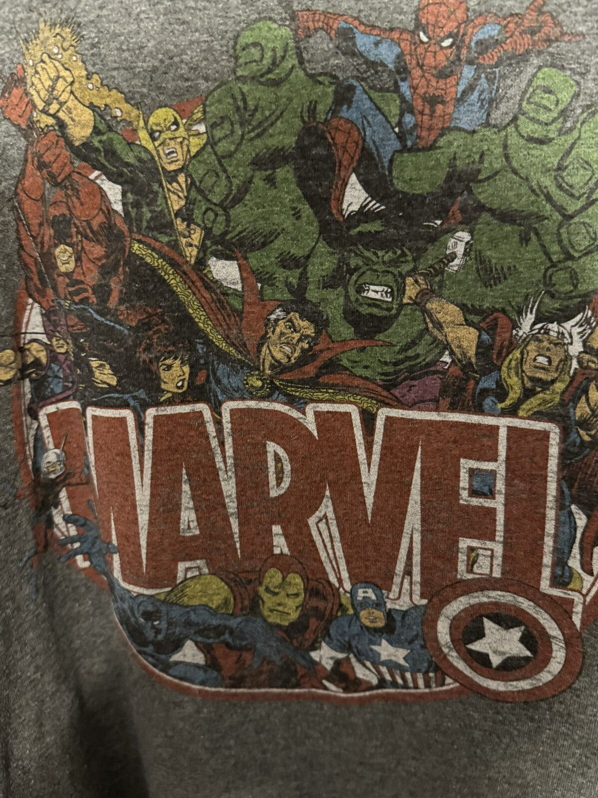 Marvel Avengers T-Shirt Men's Size 2XL Gray