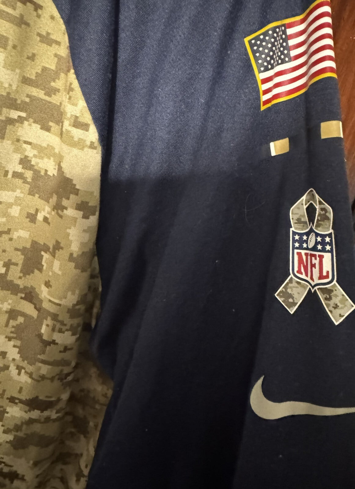 Los Angeles Rams Nike Salute to Service Camo Vintage Men's tee Sz L Blue