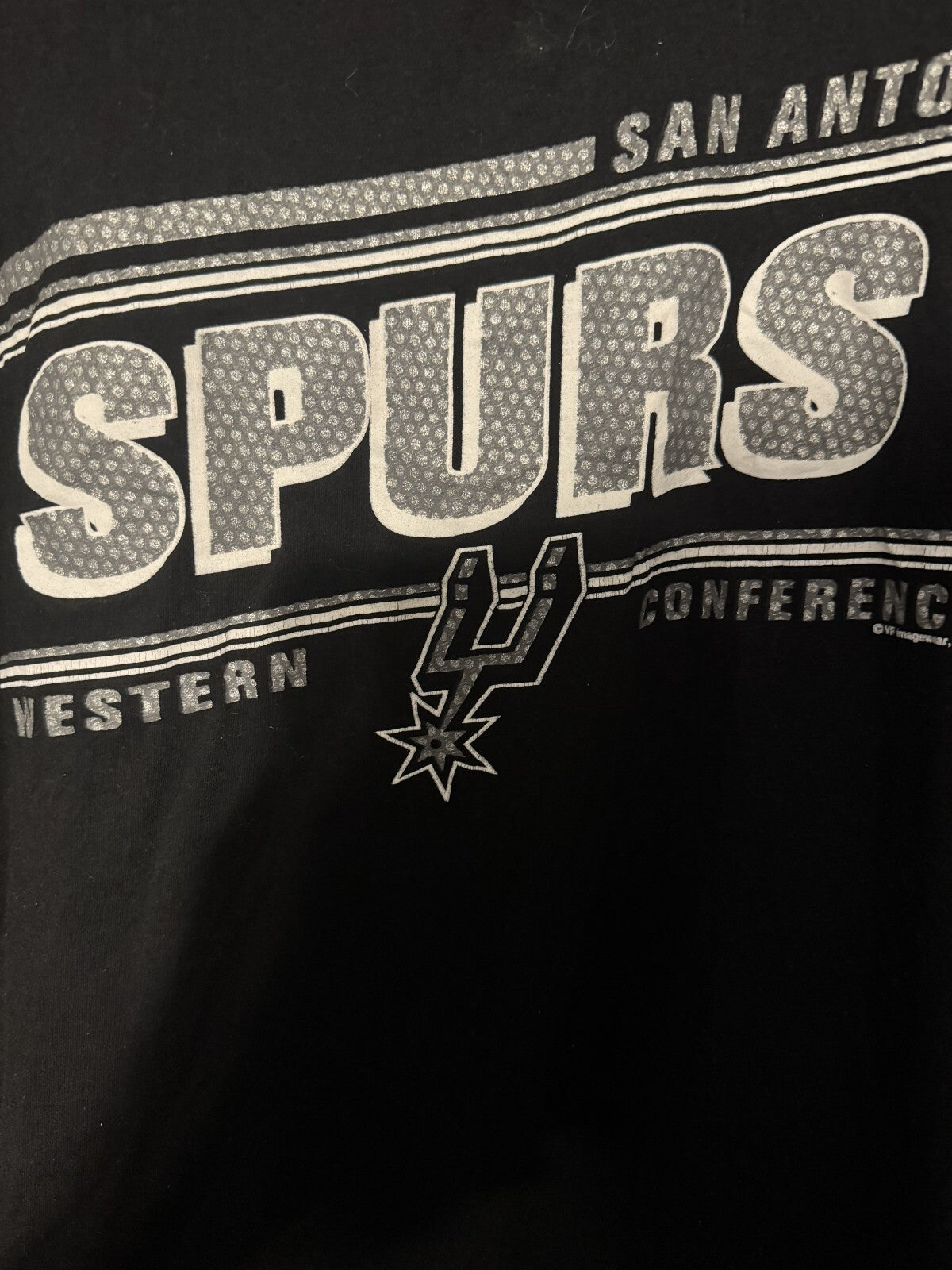 San Antonio Spurs Short Sleeve T-shirt Men Size L NBA Black