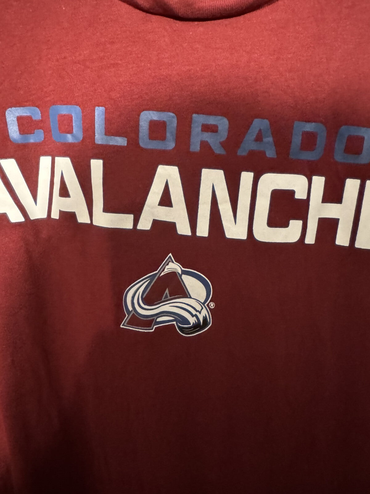 Colorado Avalanche Red Fanatics T-shirt Men's Size L