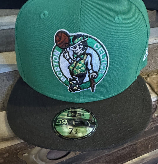 Boston Celtics New Era 59Fifty Fitted hat Size 7 1/4 Black/Green NEW WITH TAGS