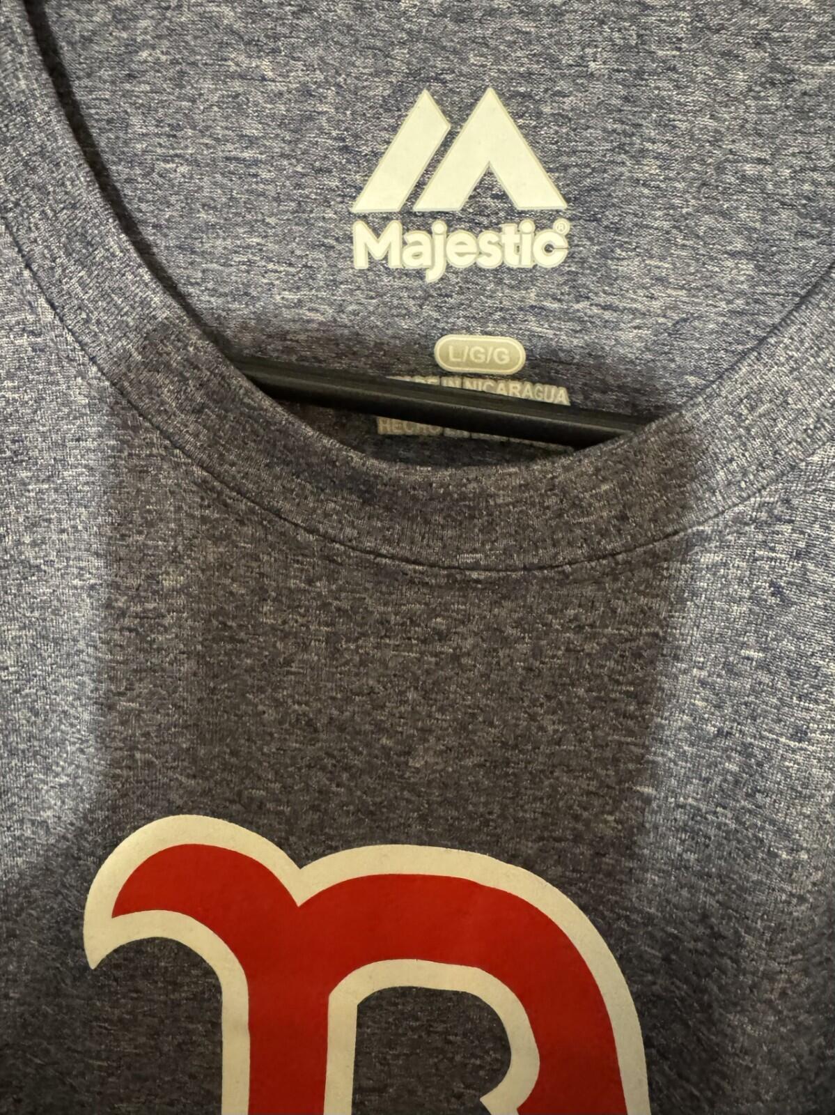 Boston Red Sox Majestic Short Sleeve Tee Men's L Gray MLB