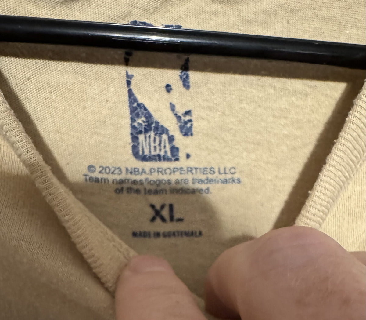 Los Angeles Lakers Men Size XL Tan S/S T-Shirt