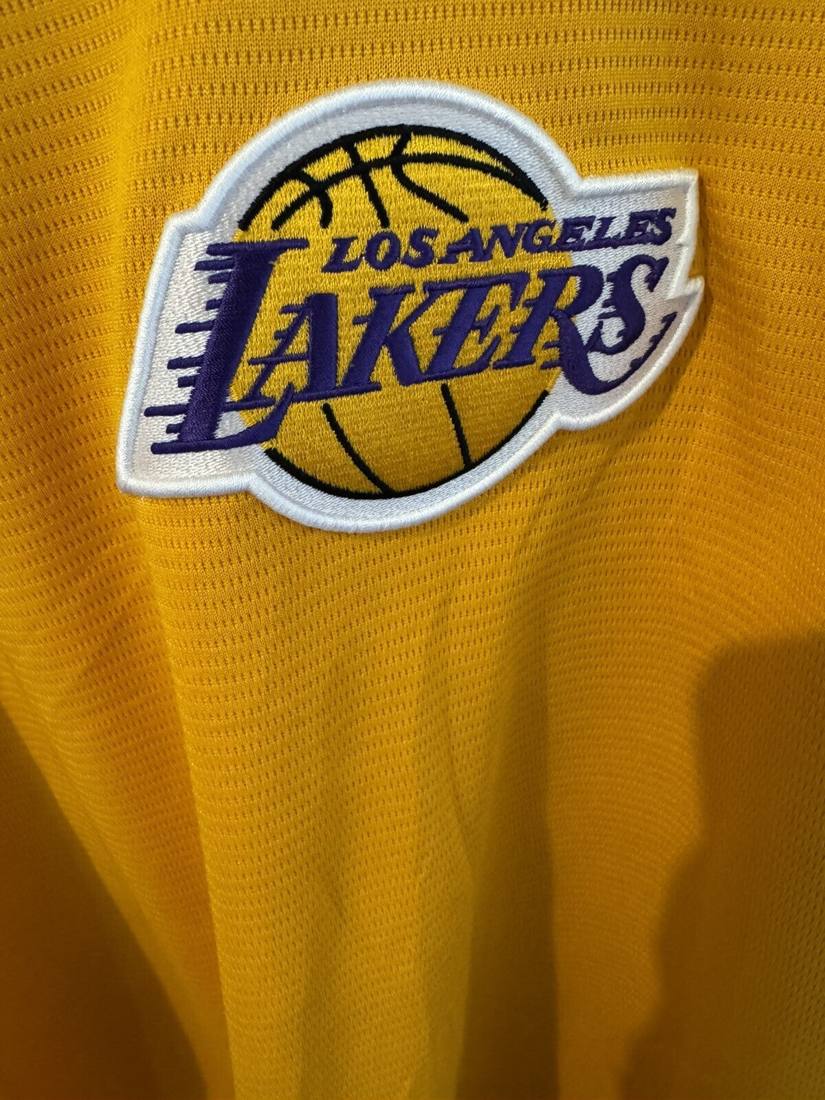 Los Angeles LA Lakers Majestic Shooting Shirt Men 2XL Yellow