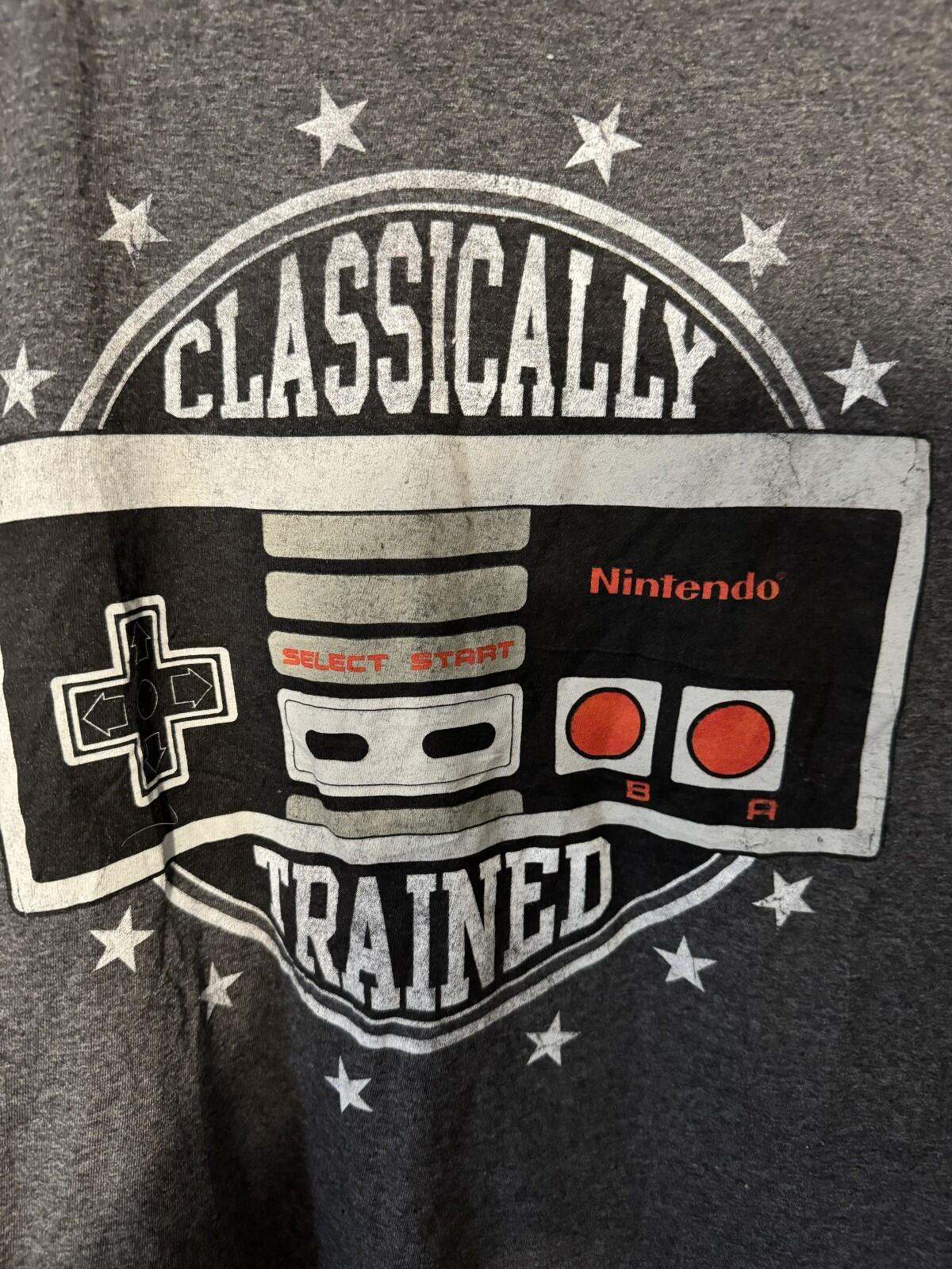 Nintendo Classically Trained T-Shirt Men's Size L Gray