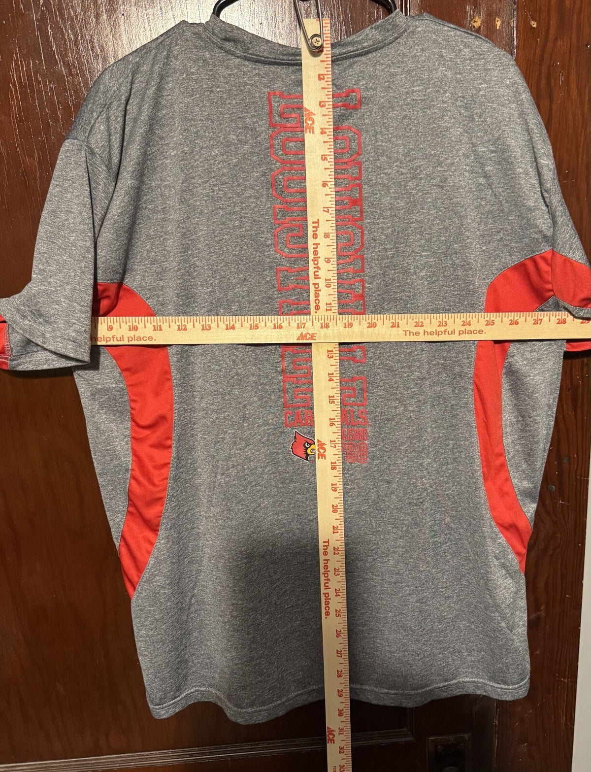 Louisville Cardinals Knights Basketball T-Shirt Men Sz XL Gray