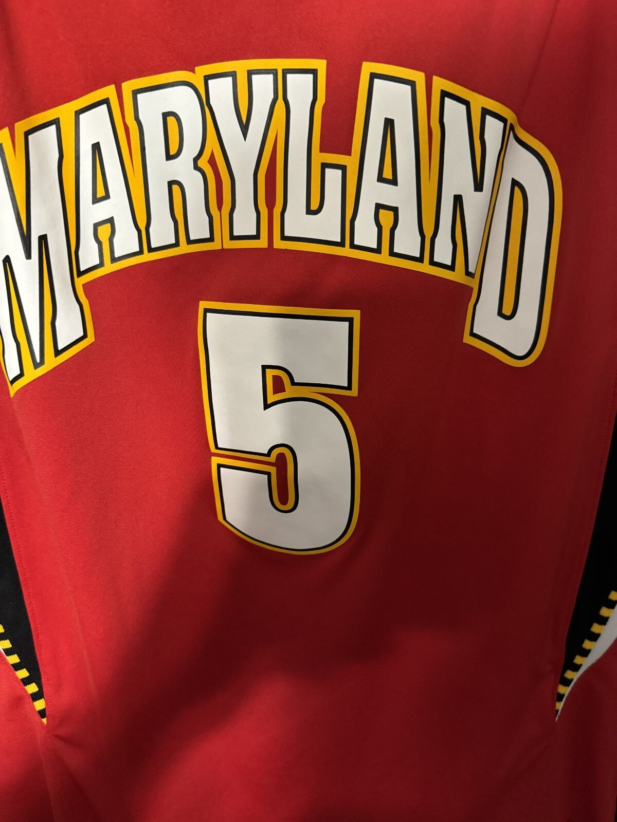 Maryland Terps #5 Under Armour Men's Basketball Jersey Red Size XL
