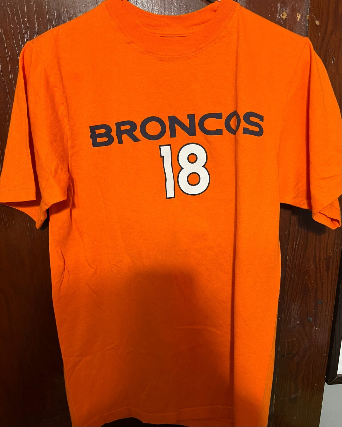Denver Broncos Peyton Manning #18 Orange T-Shirt Men's Size M