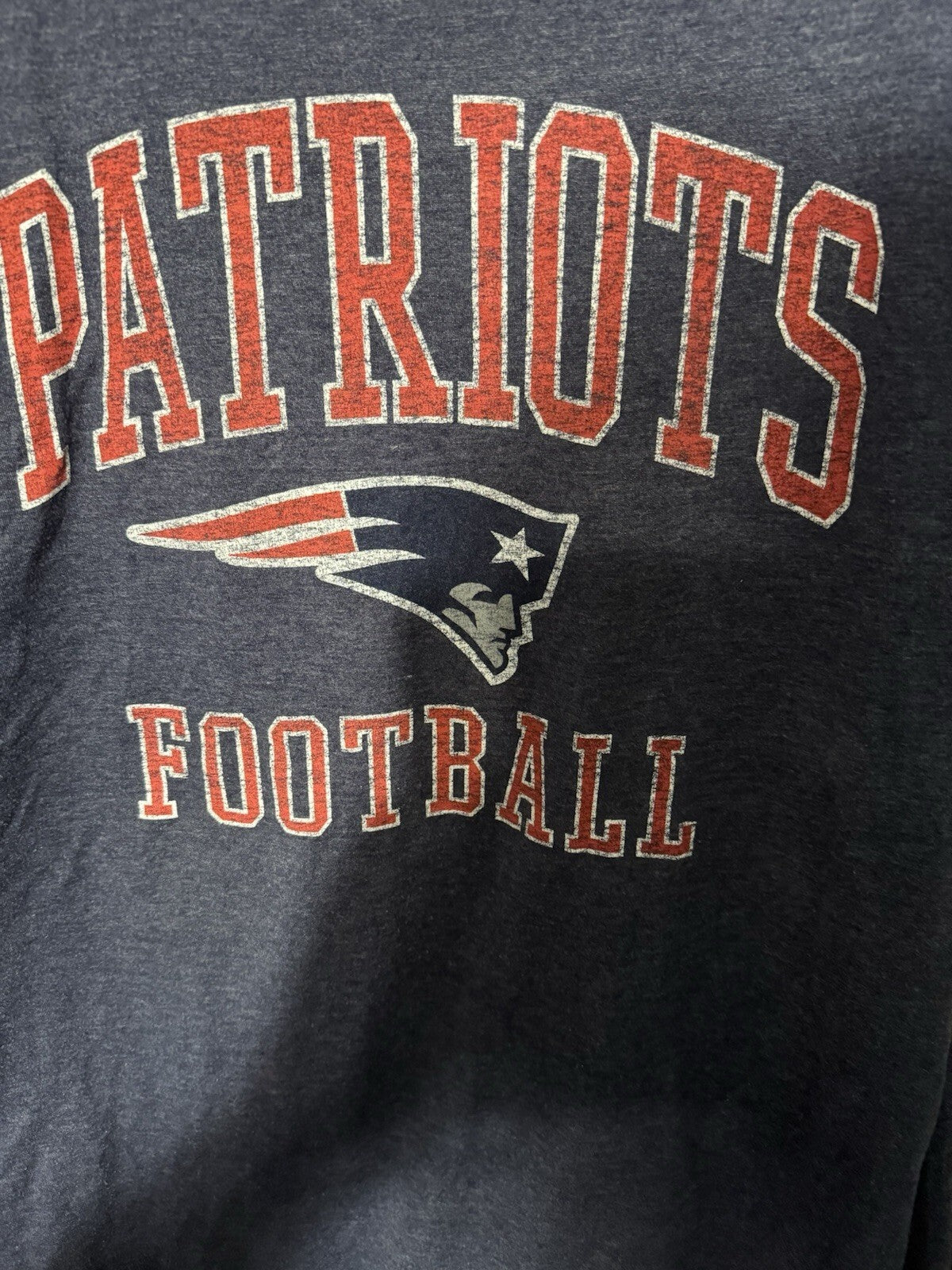 New England Patriots T Shirt Men L Blue Tee NFL Football