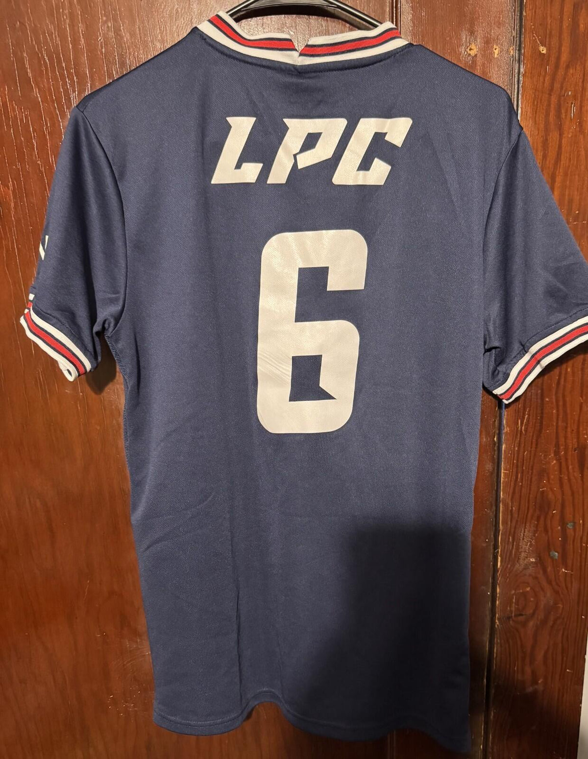 Paris St. Germain Men's Soccer jersey Size M Blue/Red